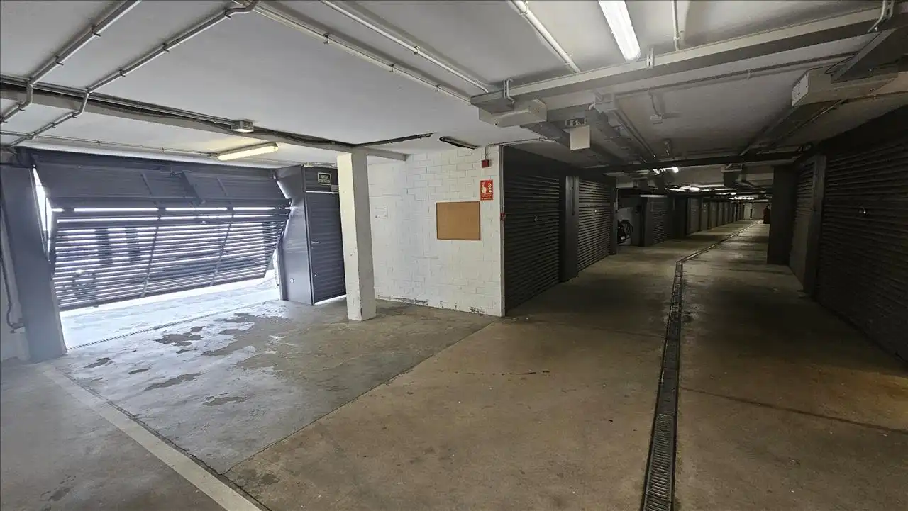 Parkplatz von Maisonette zum Verkauf in Cadaqués mit Klimaanlage, Parkett und Terrasse