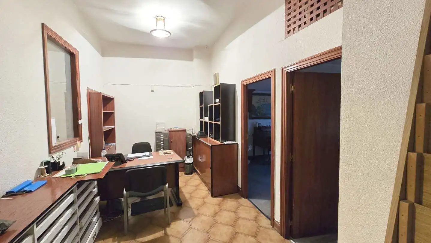 Business premises to rent in Centro - Mendibil - Santiago, imagen 14