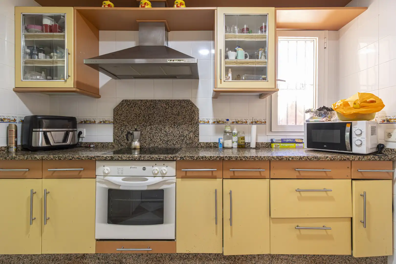 Cuina de Casa o xalet en venda en El Retiro - Parque Atlántico - Ronda este