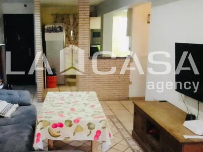 Kitchen of Flat for sale in Dos Hermanas  with Terrace