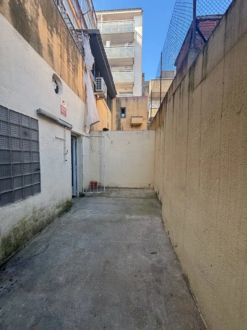 Parkplatz von Geschaftsraum zur Miete in Sabadell
