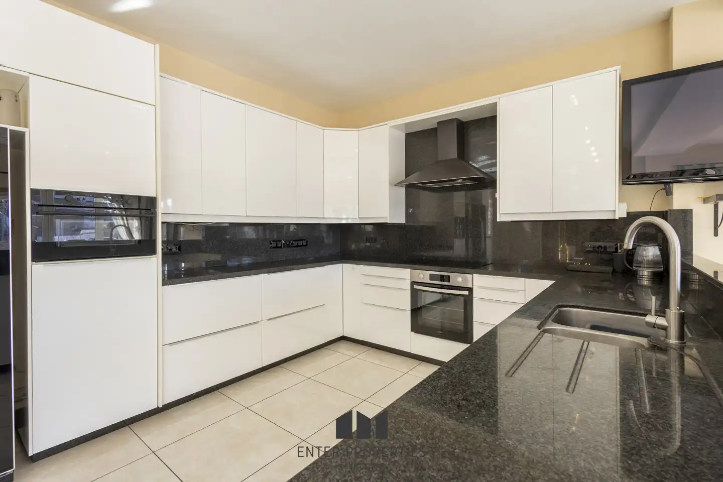 Cocina de Piso en venta en Moraira con Aire acondicionado, Calefacción y Piscina