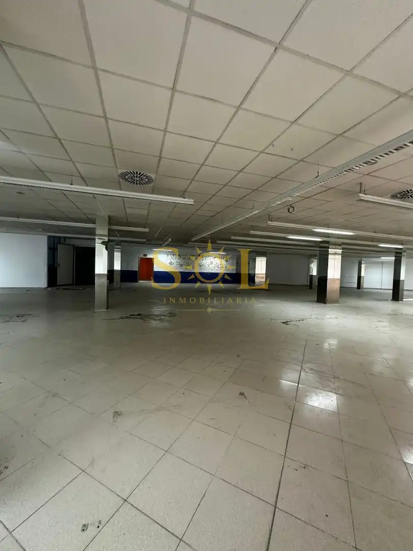 Local comercial en venda a Plaza la Huerta, imagen 8