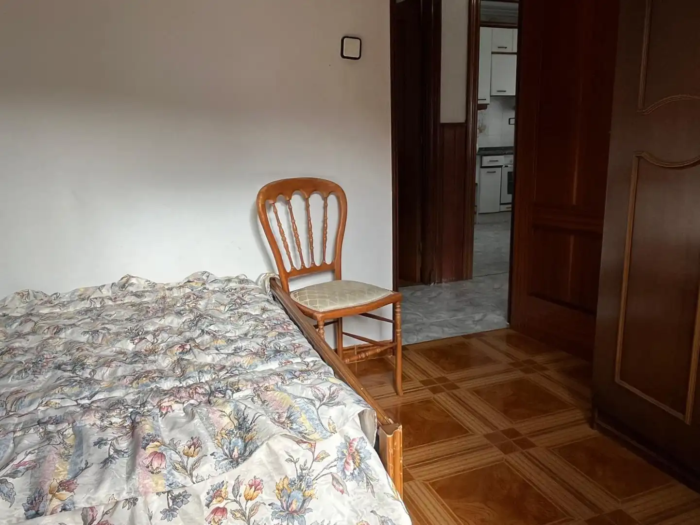 Habitación de Casa o chalet en venta en Cieza (Cantabria) con Jardín privado, Parquet y Balcón