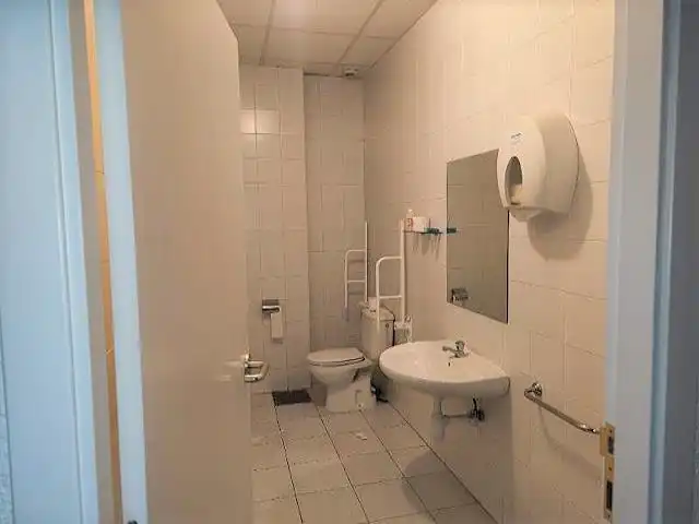 Local comercial de lloguer a Portal de Legutiano Kalea 50, imagen 4