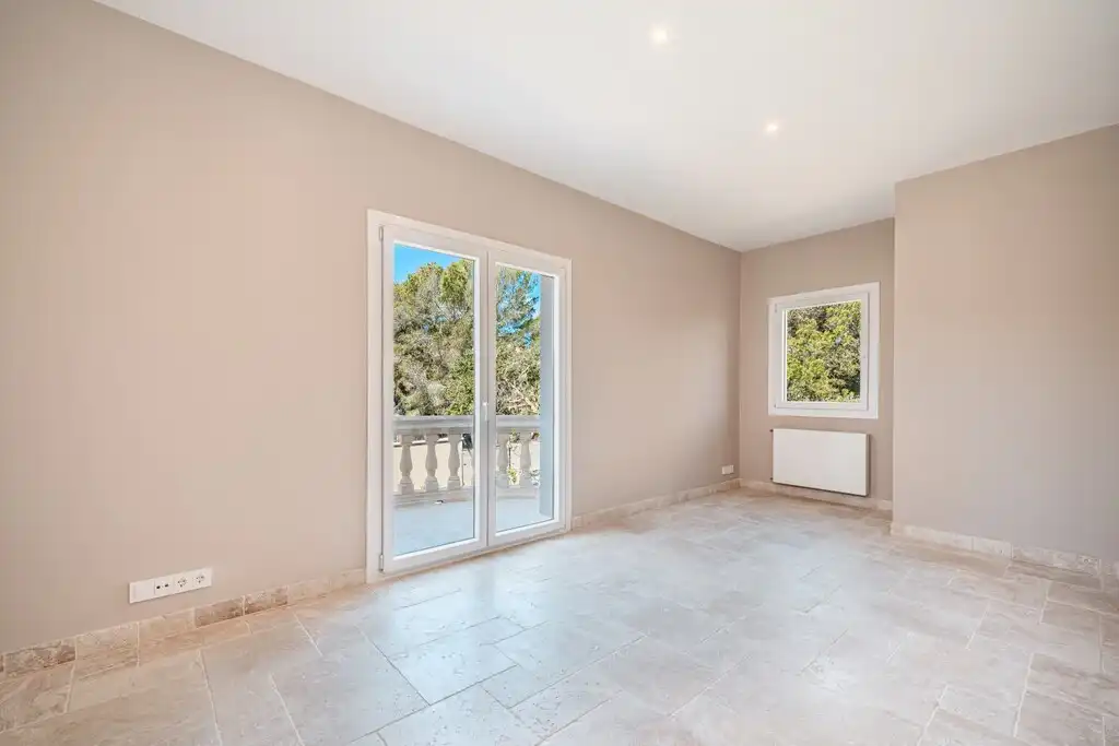 Houses for sale in Calvià  with Air Conditioner, Heating and Private garden