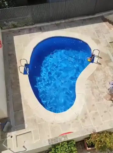 Schwimmbecken von Maisonette zum Verkauf in Torrelodones mit Heizung, Balkon und Gemeinschaftspool