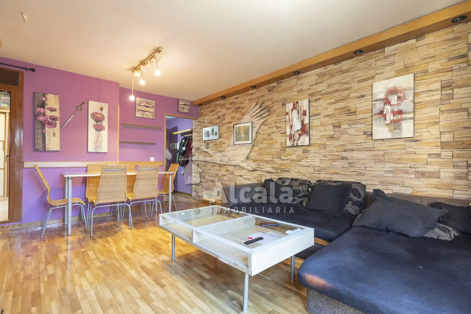 Sala de estar de Piso en venta en Meco con Calefacción, Parquet y Amueblado