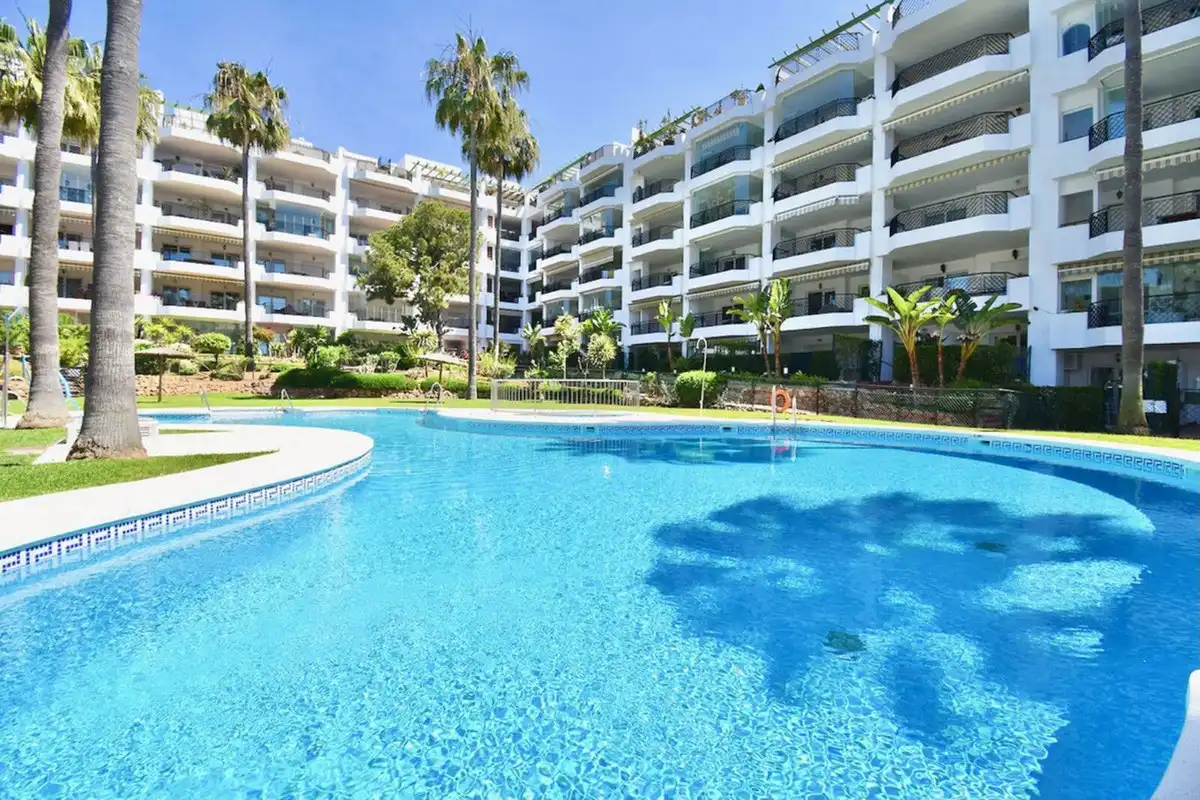 Apartamento con jardín en venta en Calahonda, imagen 43