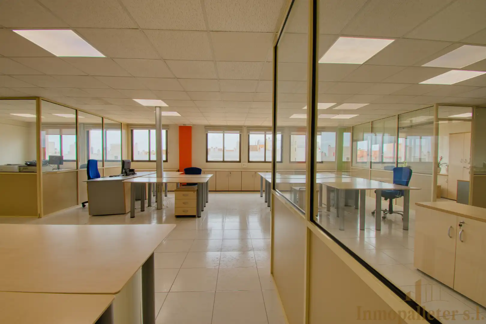 Büro zum Verkauf in Valencia mit Klimaanlage und Möbliert