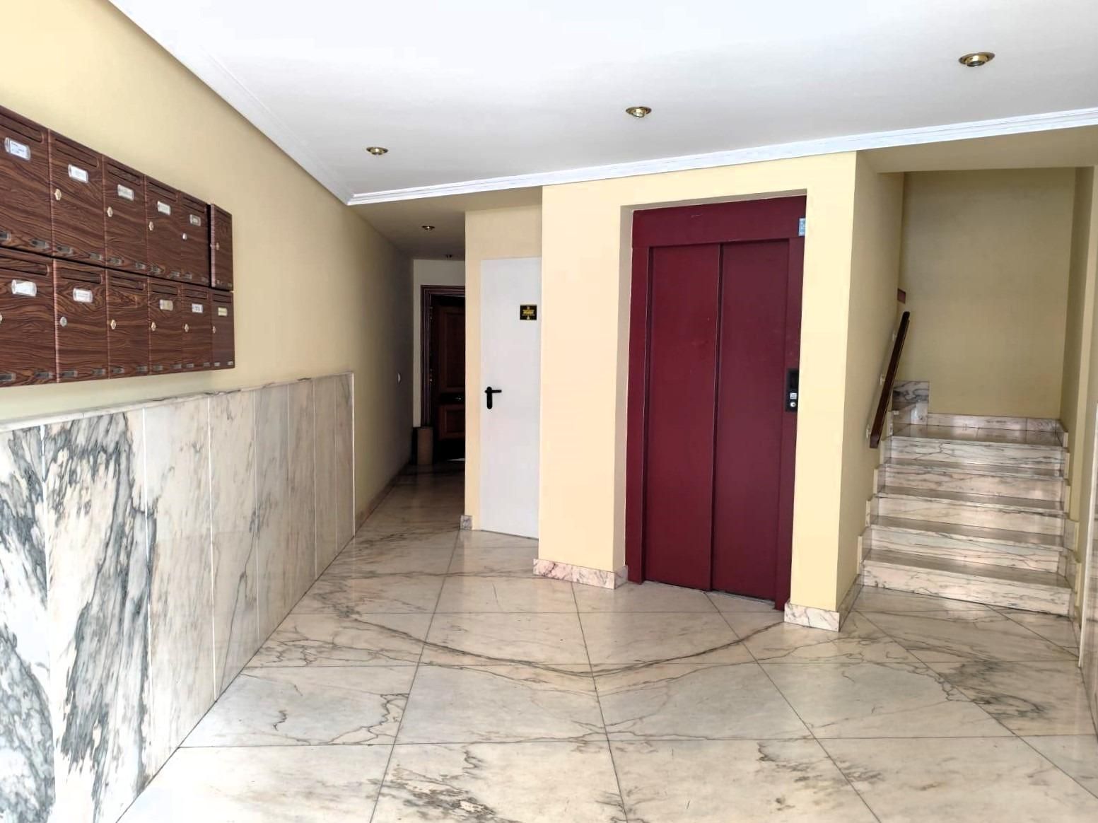 Pis en venda en El Astillero   amb Calefacció i Traster