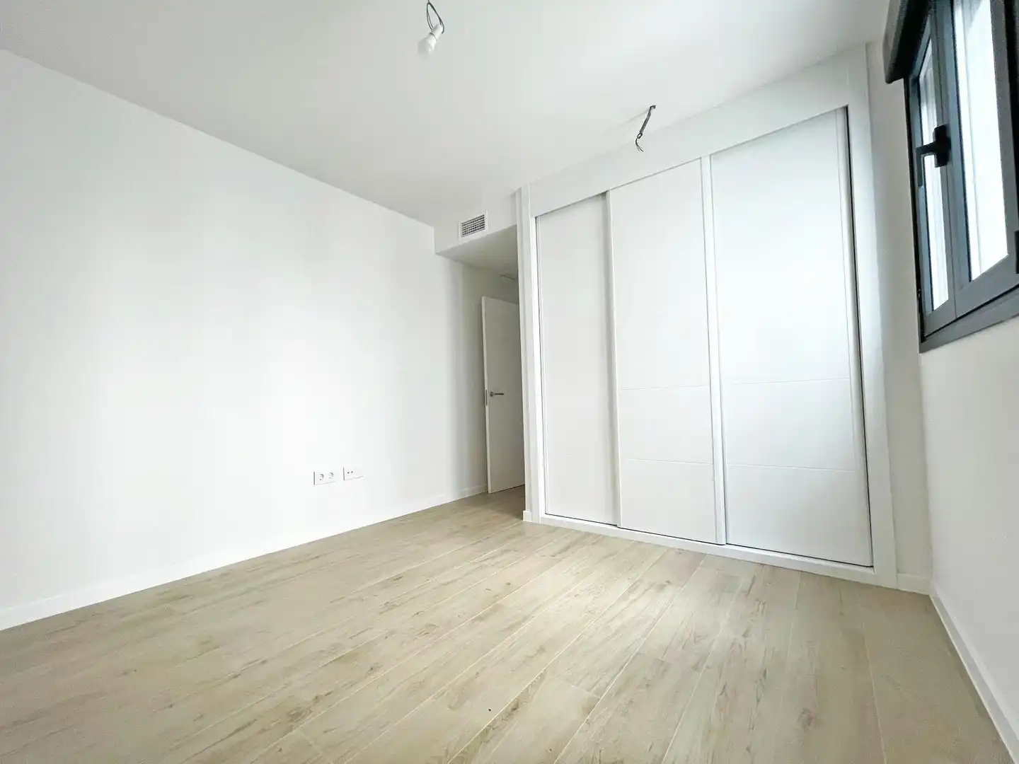 Bedroom of Flat for sale in Málaga