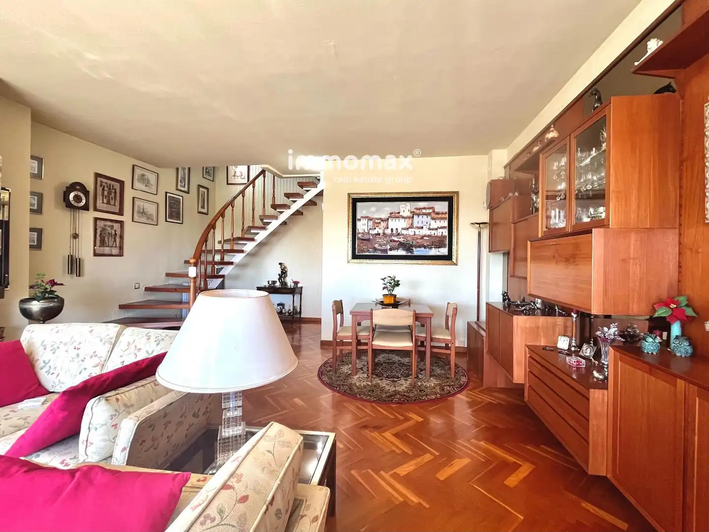 Sala d'estar de Casa o xalet en venda en Castelldefels amb Aire condicionat, Terrassa i Traster