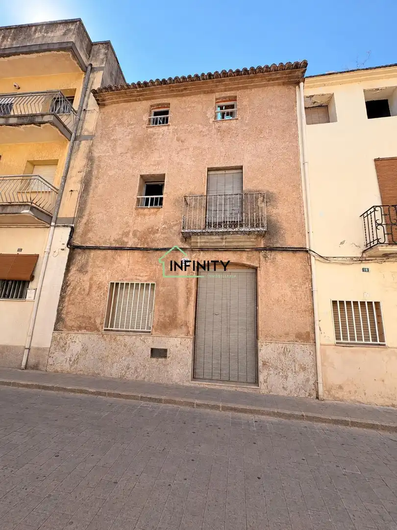 Casa en venda a Vilallonga / Villalonga