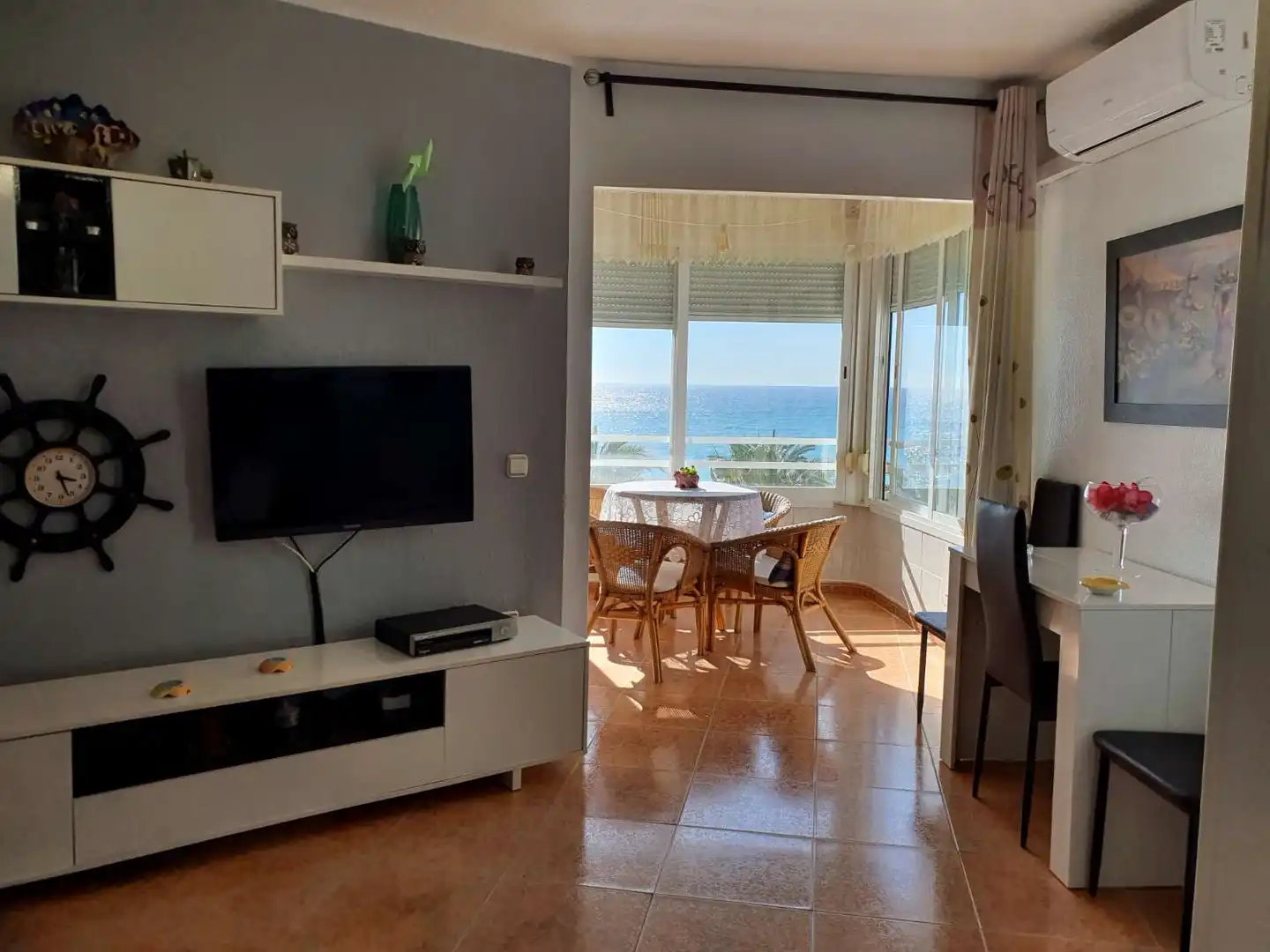 Appartement compact avec piscine à louer à Centro Internacional, imagen 5