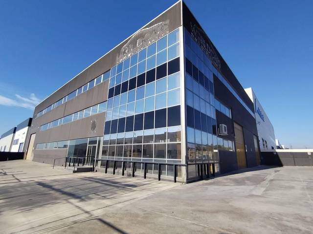 Nave industrial en Alquiler en Villamontes - Boqueres