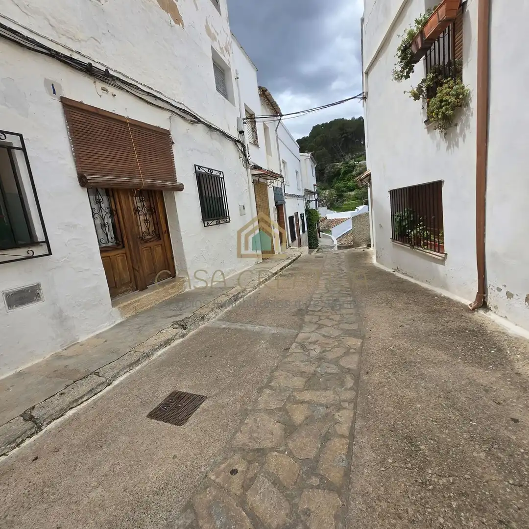 Vista exterior de Casa o xalet en venda en Mogente / Moixent amb Aire condicionat, Terrassa i Traster