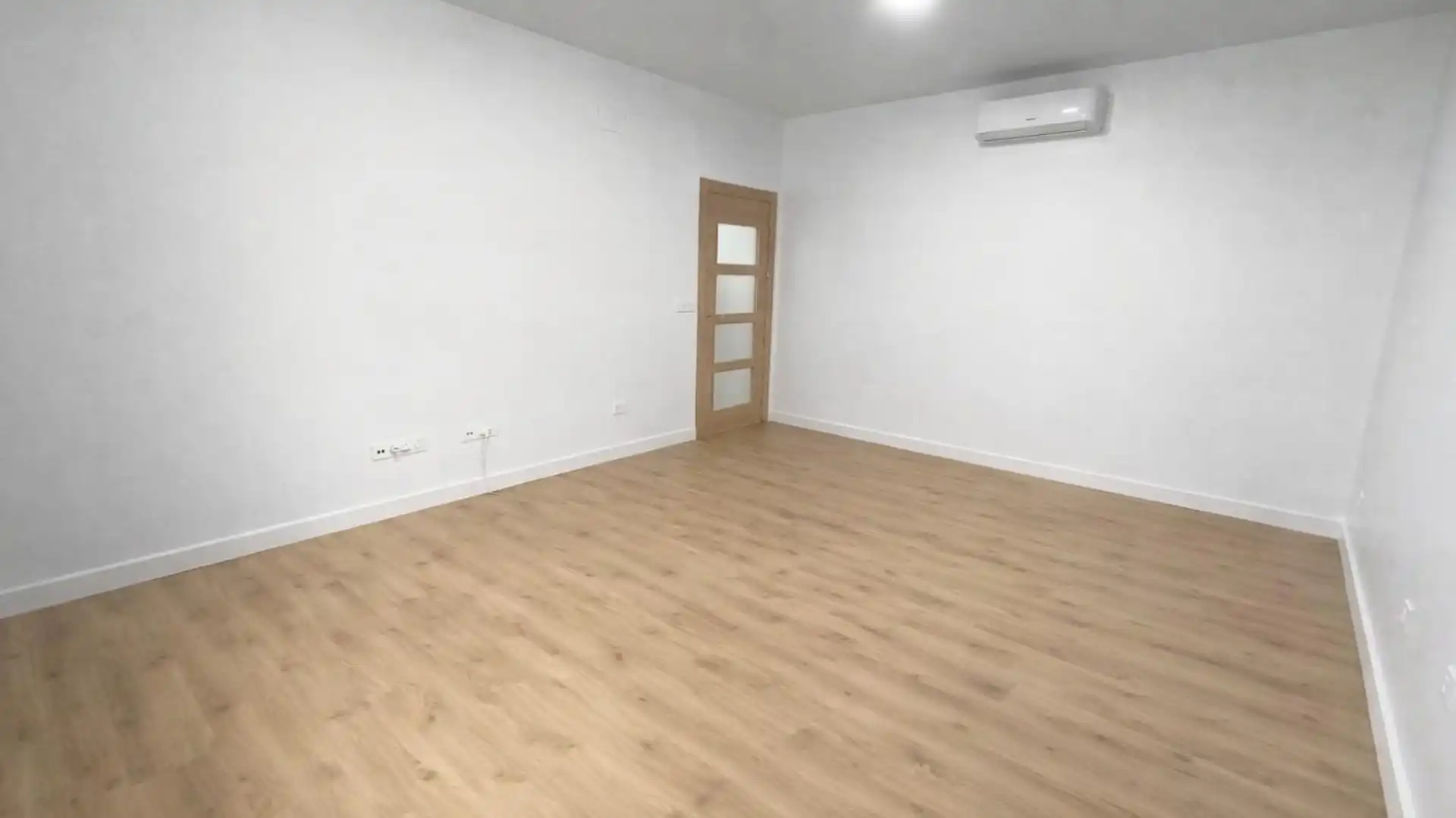 Houses for sale in Maracena  with Air Conditioner and Furnished