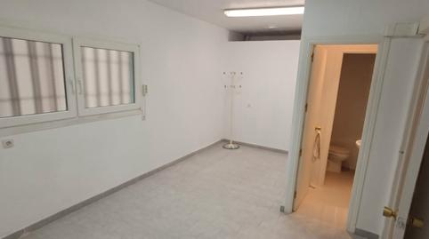 Photo 4 of Premises for rent in Calle de Andorra, Canillas,  Madrid Capital