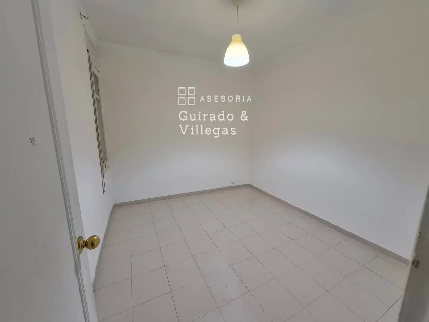 Habitación de Piso en venta en Terrassa con Calefacción