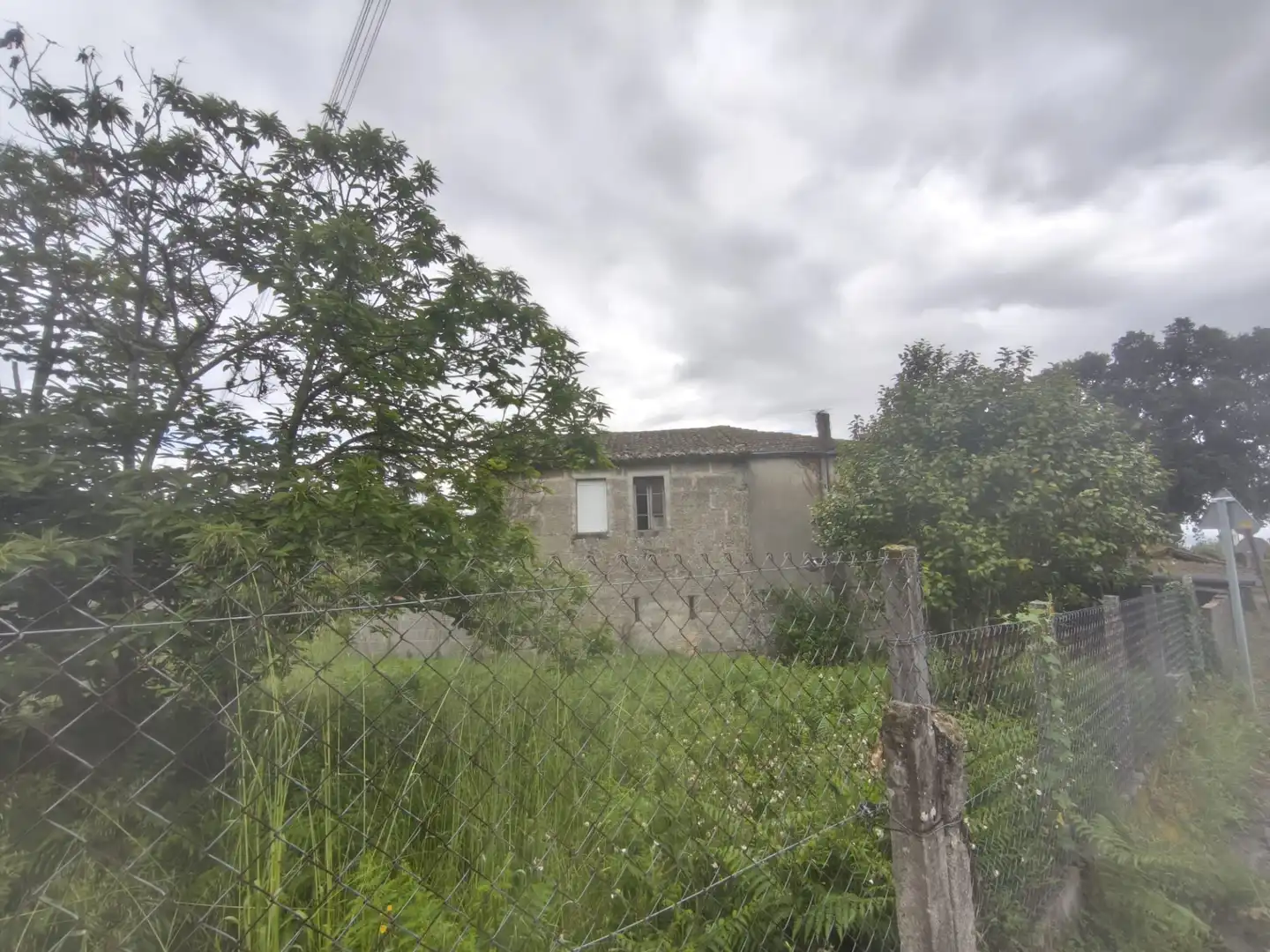 Haus oder Chalet zum Verkauf in Ourense Capital  mit Privatgarten und Balkon