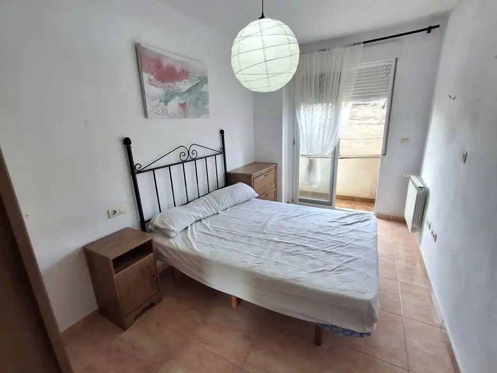 Habitación de Piso en venta en La Roda con Calefacción, Trastero y Balcón