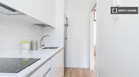 Photo 5 of Study to share in San Juan Bautista, Madrid