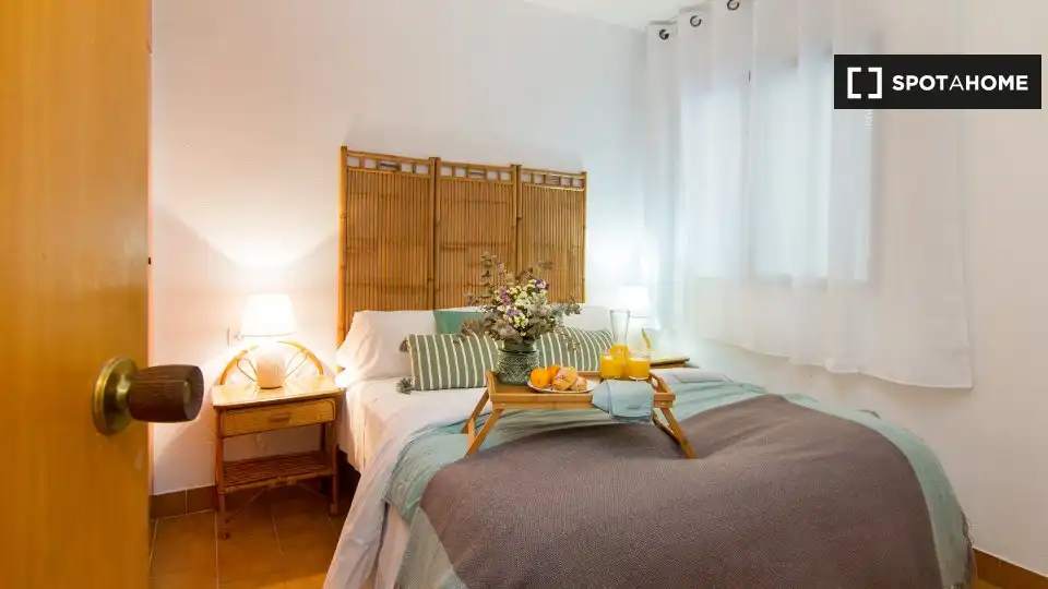 Room in Velilla - Velilla Taramay
