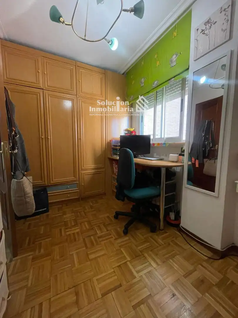 Habitación de Piso en venta en Salamanca con Calefacción y Amueblado