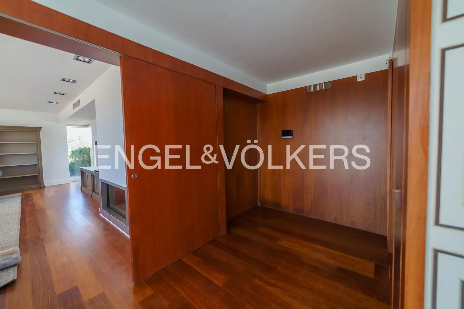 Houses for sale in Jerez de la Frontera  with Air Conditioner, Heating and Private garden