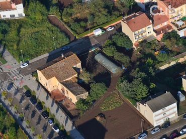 Casa rústica en venda a Olot