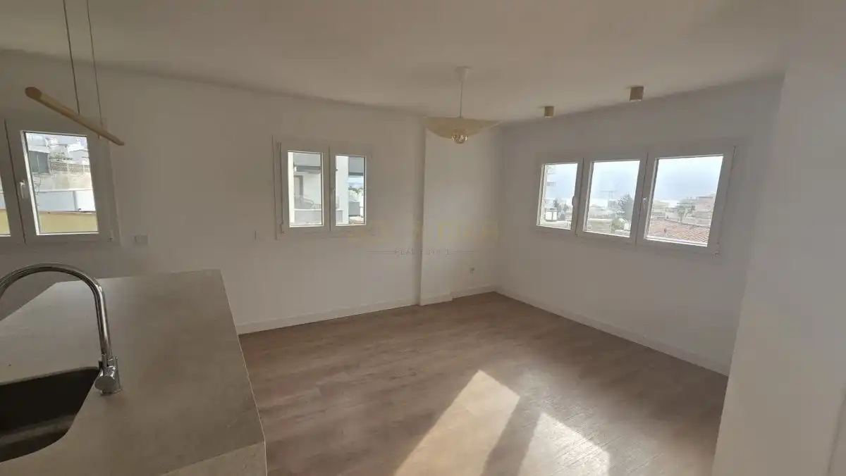 Dúplex amb terrassa en venda a Montemar, imagen 76