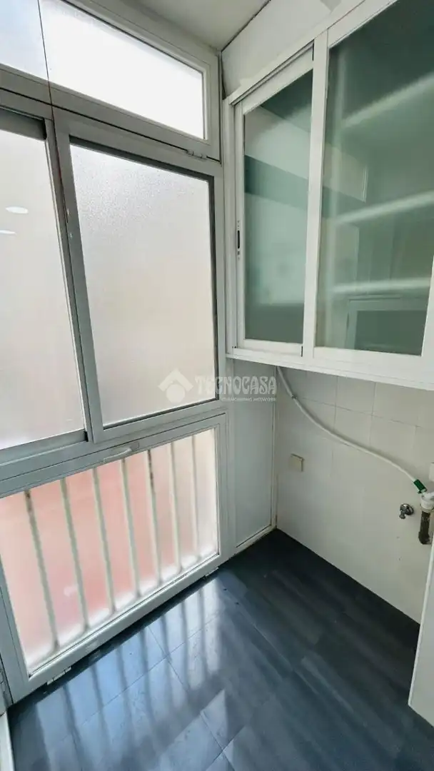 Bedroom of Flat for sale in Madrid  with Air Conditioner, Heating and Terrace