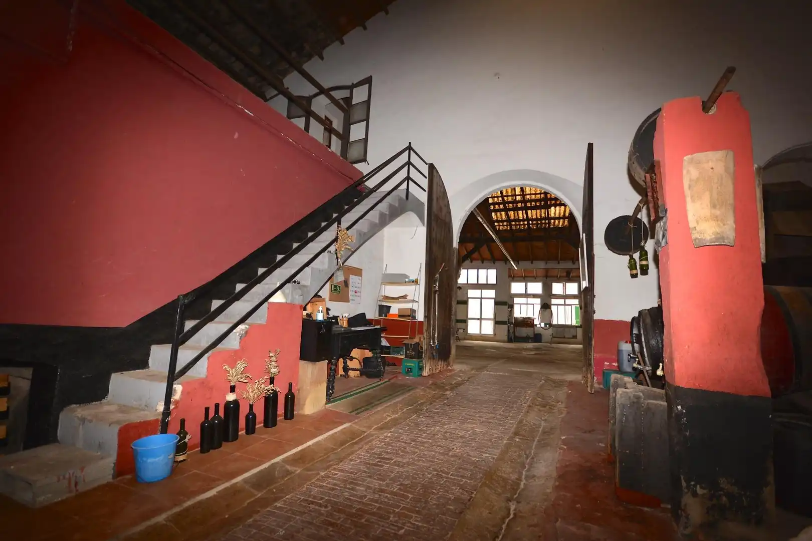 Industrial buildings for sale in Binissalem