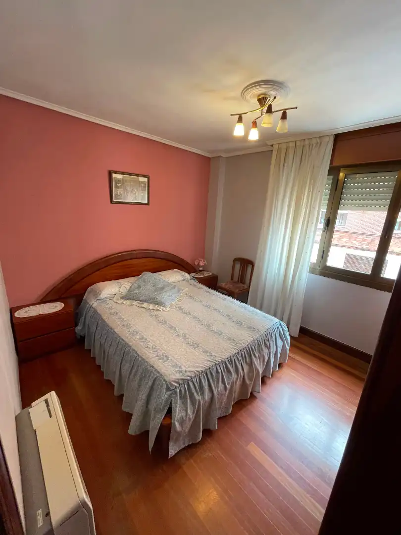 Habitación de Piso en venta en Barakaldo  con Calefacción, Parquet y Amueblado