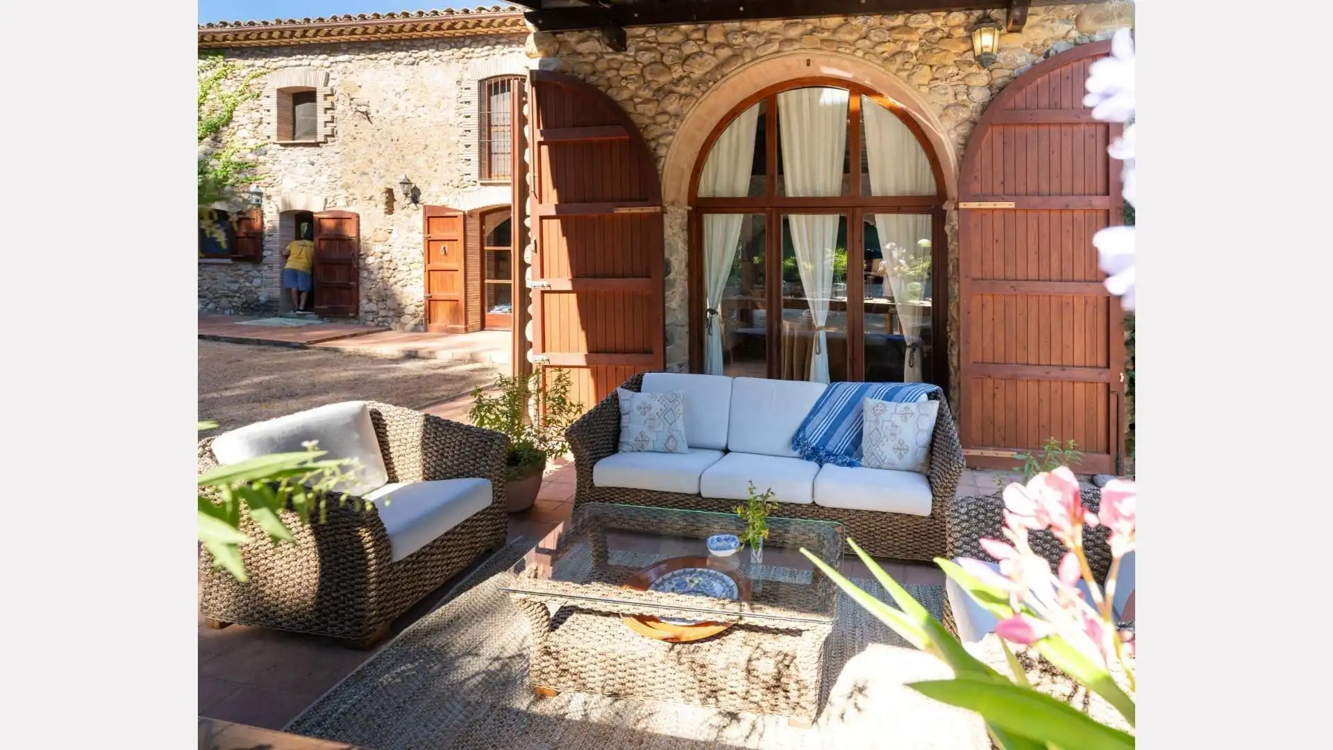Terraza de Finca rústica en venta en Esponellà con Aire acondicionado, Calefacción y Jardín privado
