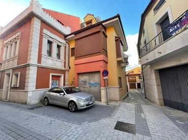 Local comercial en venta en Peñafiel