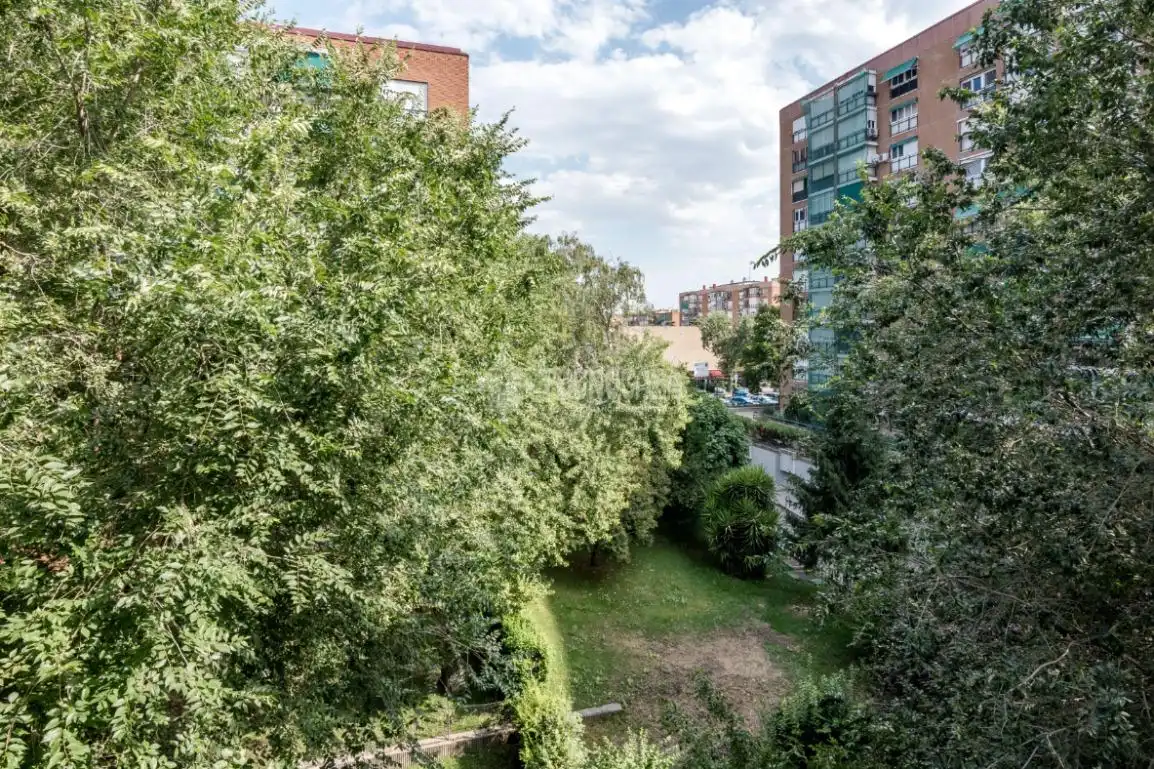 Wohnung zum Verkauf in Madrid mit Klimaanlage