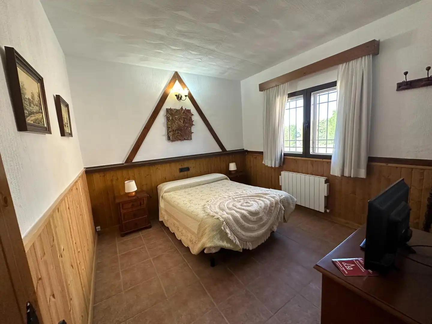 Bedroom of Houses for sale in Villar de Olalla  with Air Conditioner, Heating and Private garden