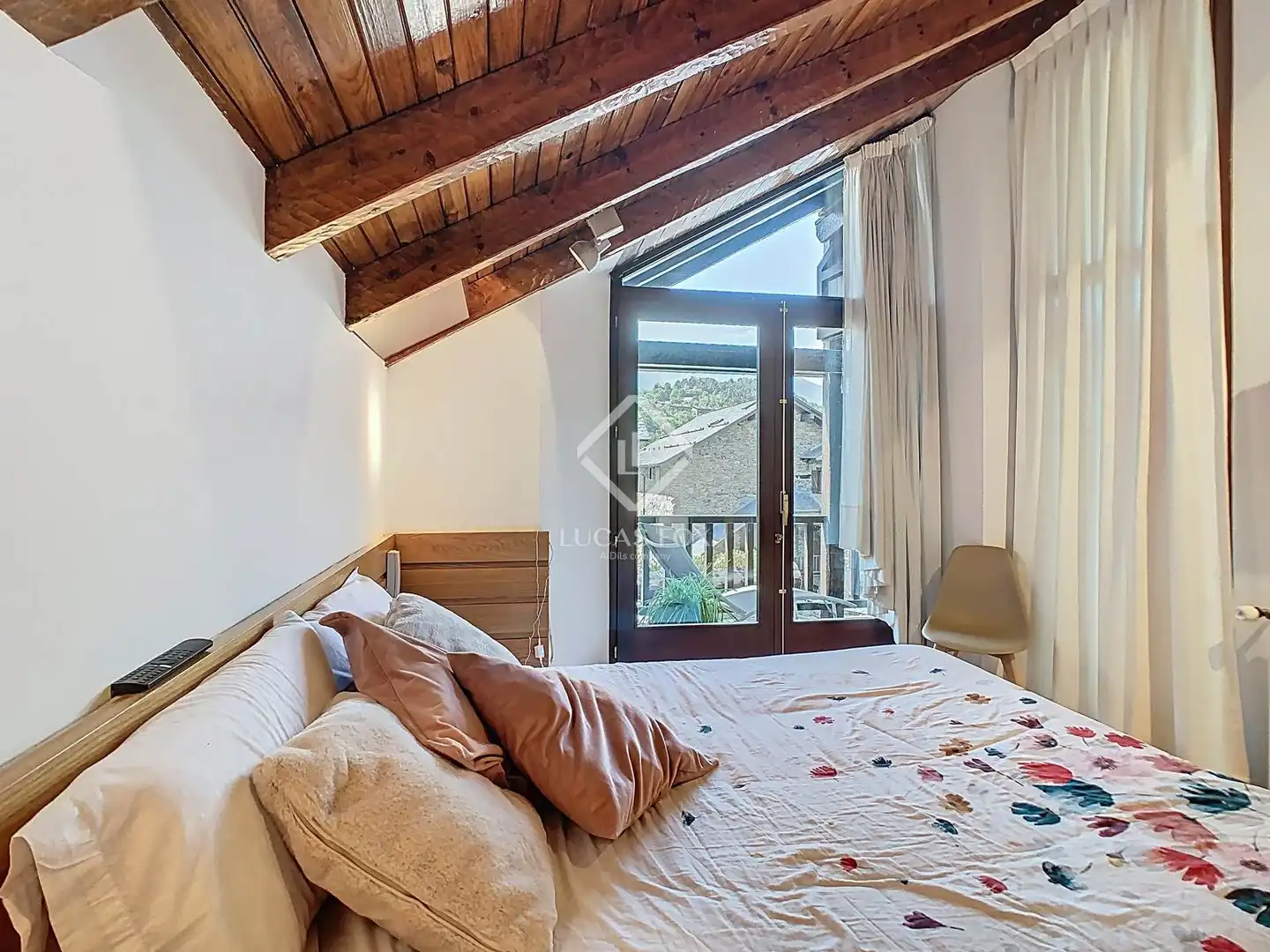 Habitación de Piso en venta en Ordino con Calefacción, Parquet y Terraza