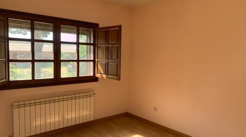 Photo 3 of Single-family semi-detached for sale in Calle Real, 3, Peguerinos, Ávila