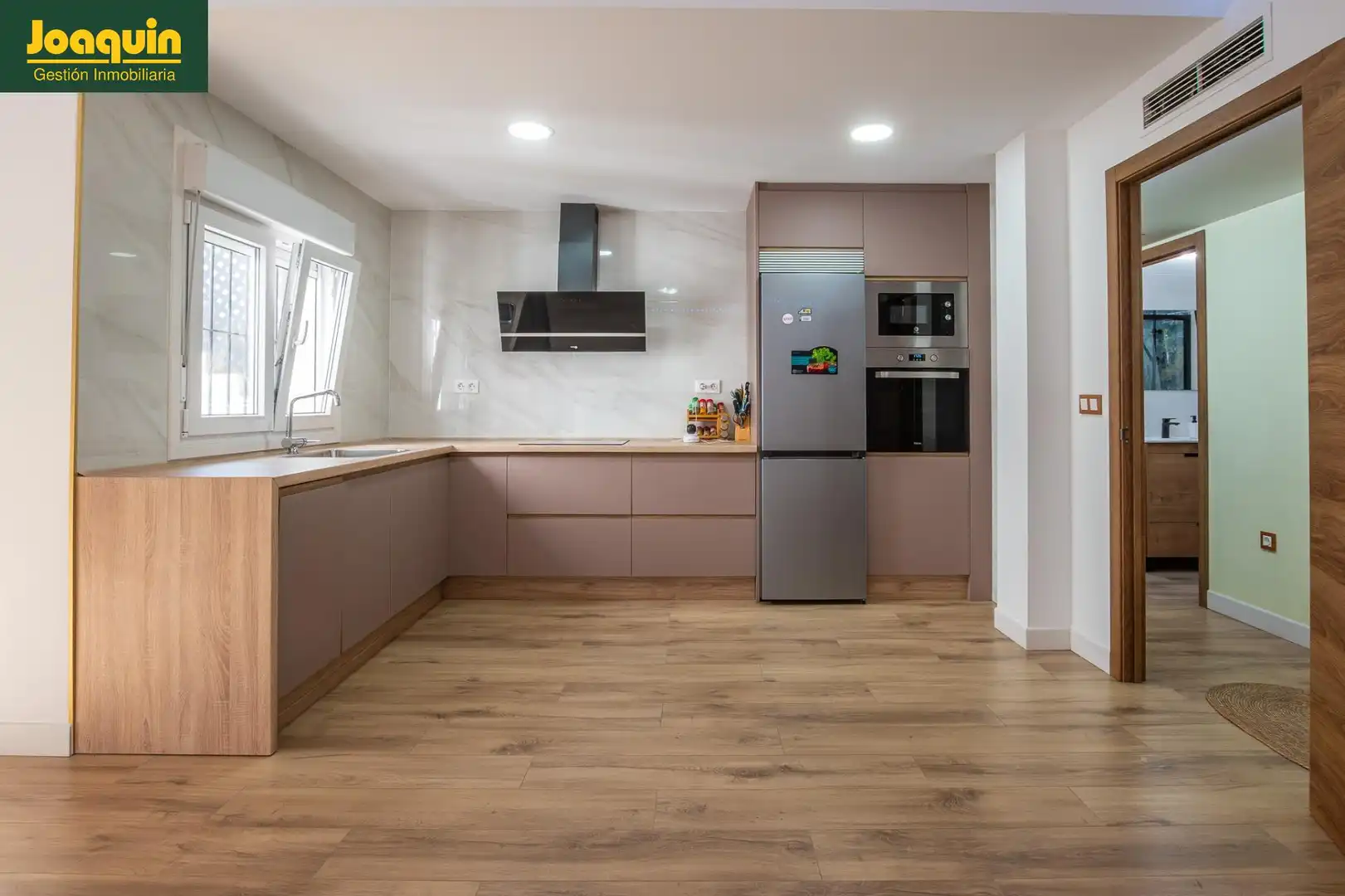 Kitchen of Houses for sale in Córdoba  with Air Conditioner, Terrace and Storage room