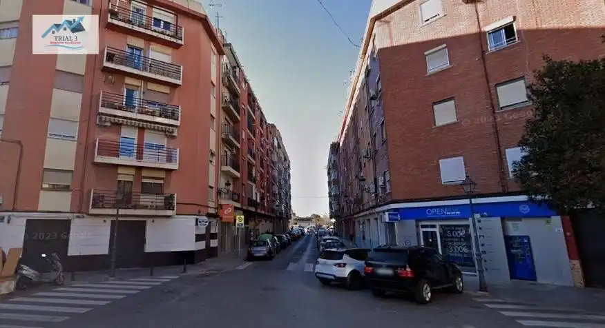 Vista exterior de Piso en venta en Valencia