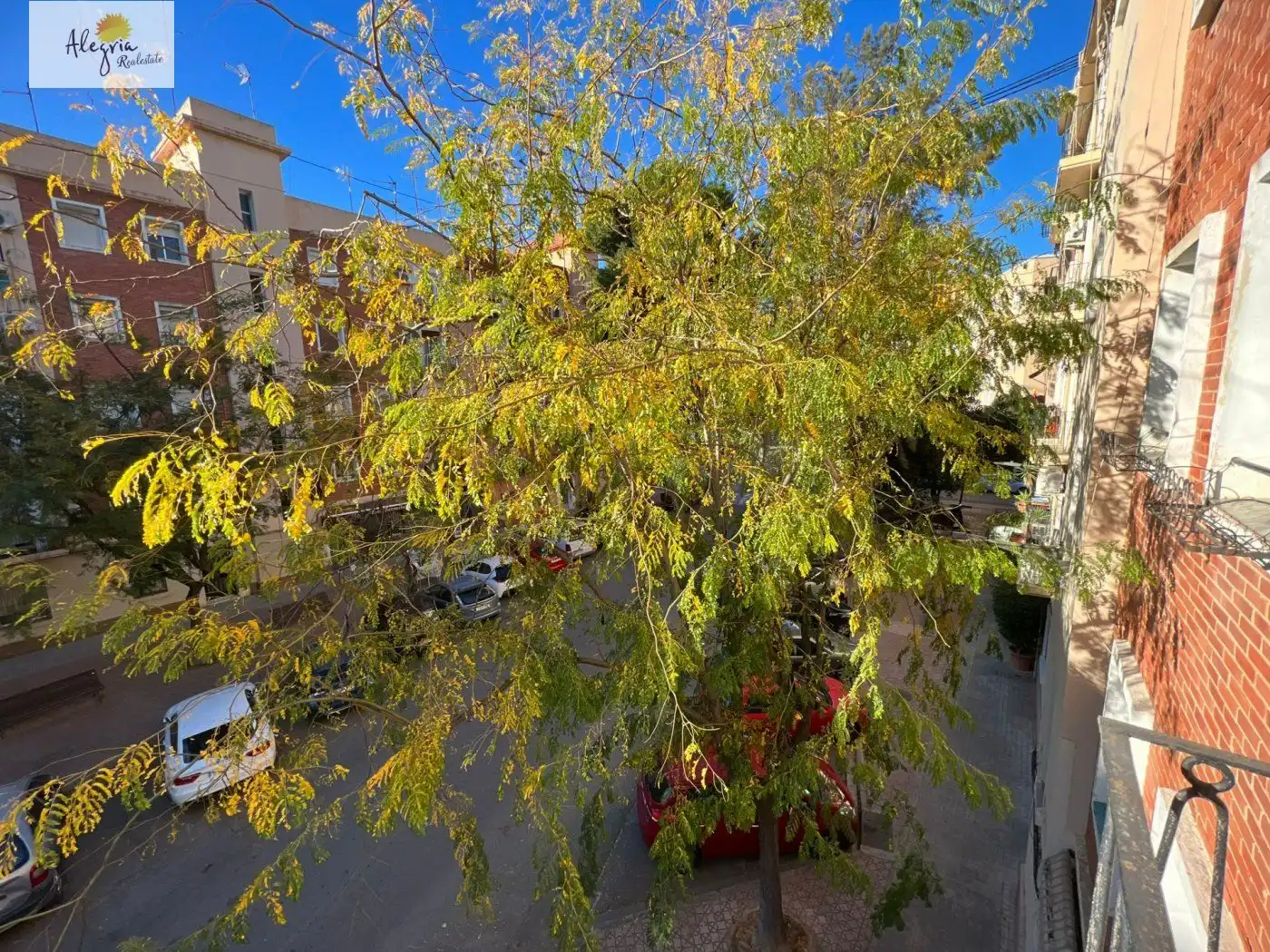 Außenansicht von Wohnung zur Miete in Xirivella mit Klimaanlage, Möbliert und Balkon