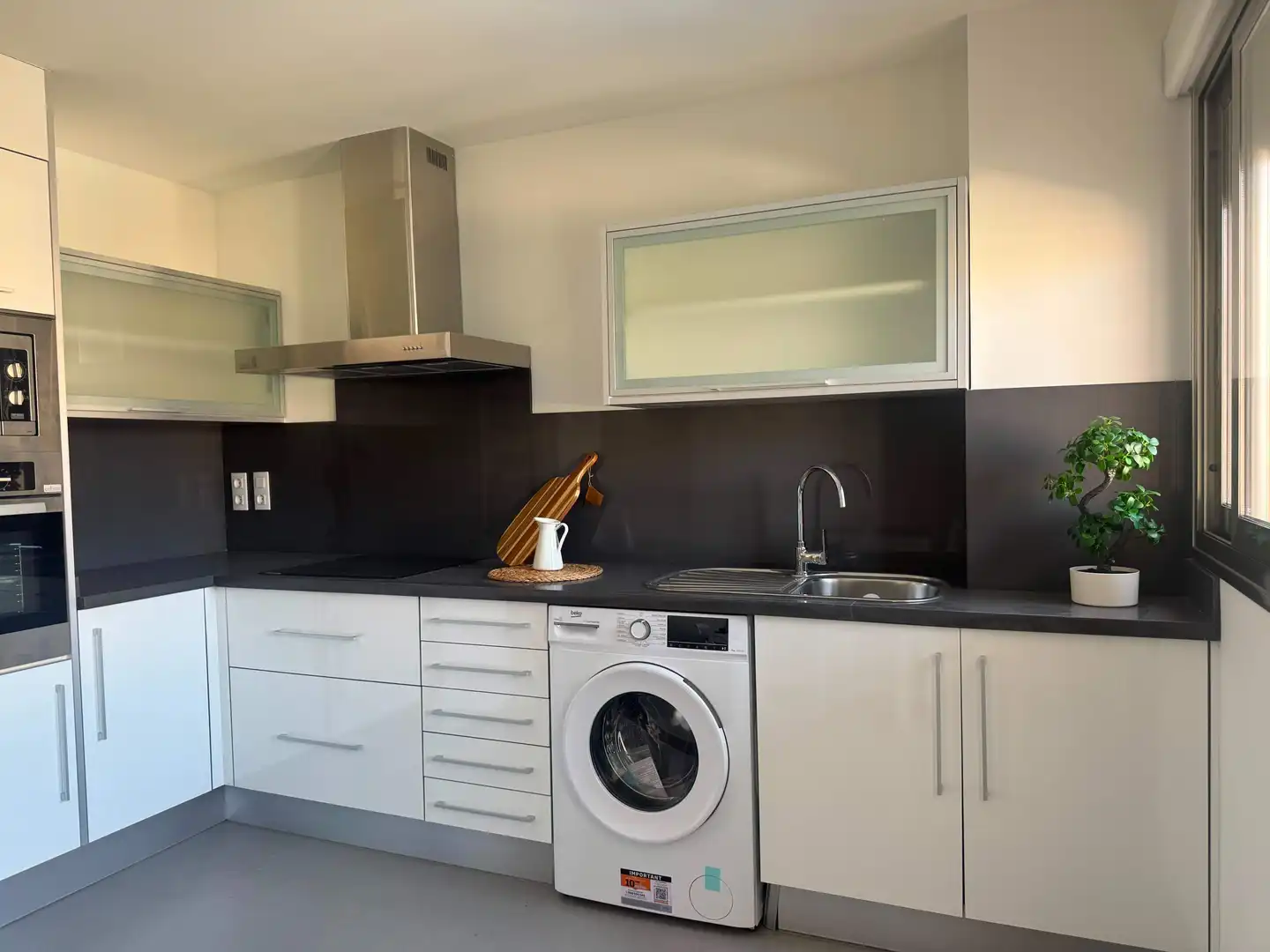 Cuina de Pis en venda en Gandia amb Aire condicionat, Terrassa i Balcó