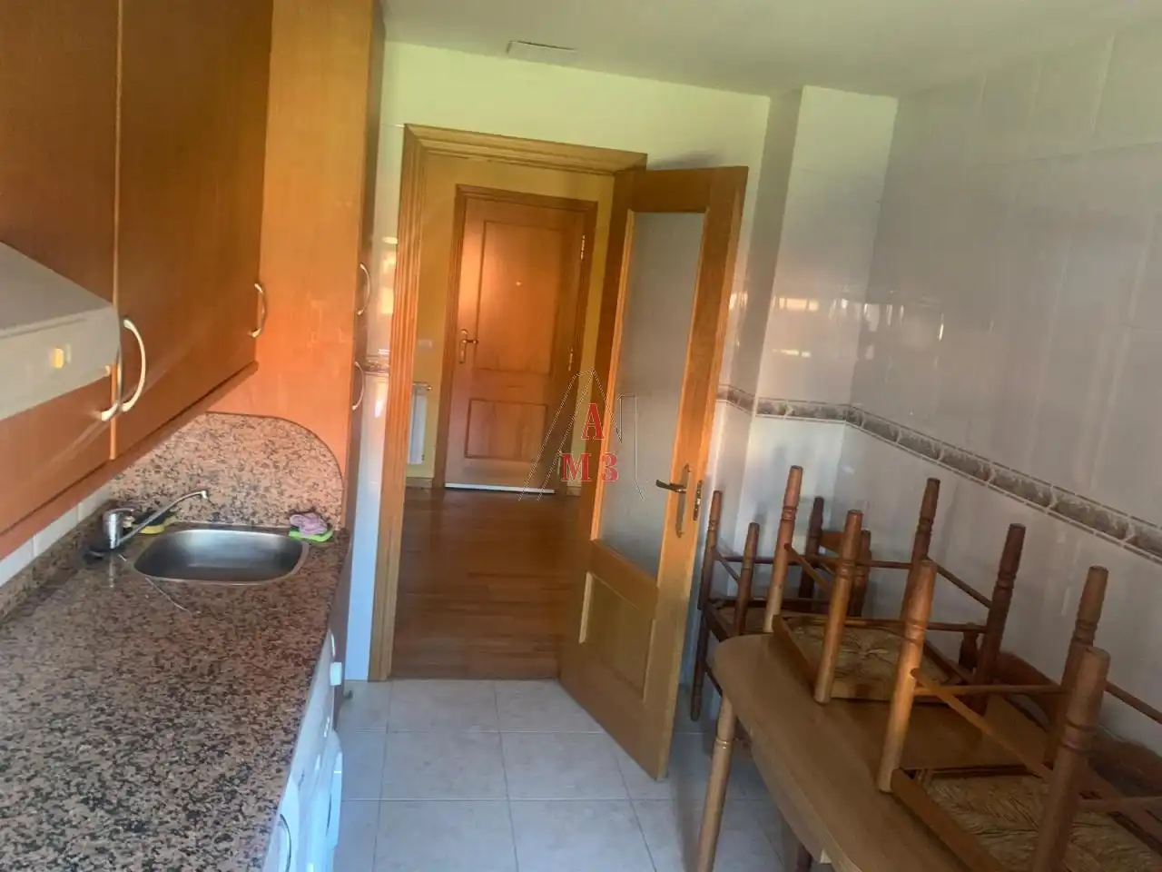 Cocina de Piso en venta en Carrizo con Calefacción, Parquet y Trastero