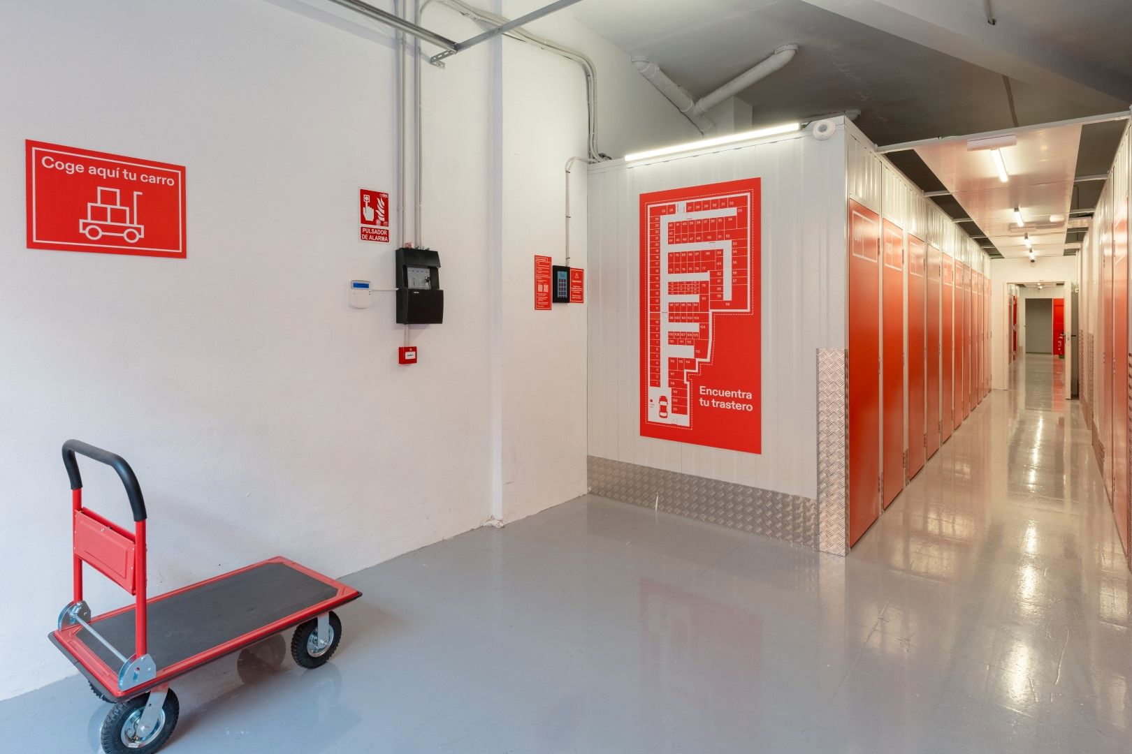 Box room to rent in  Palma de Mallorca  with Alarm