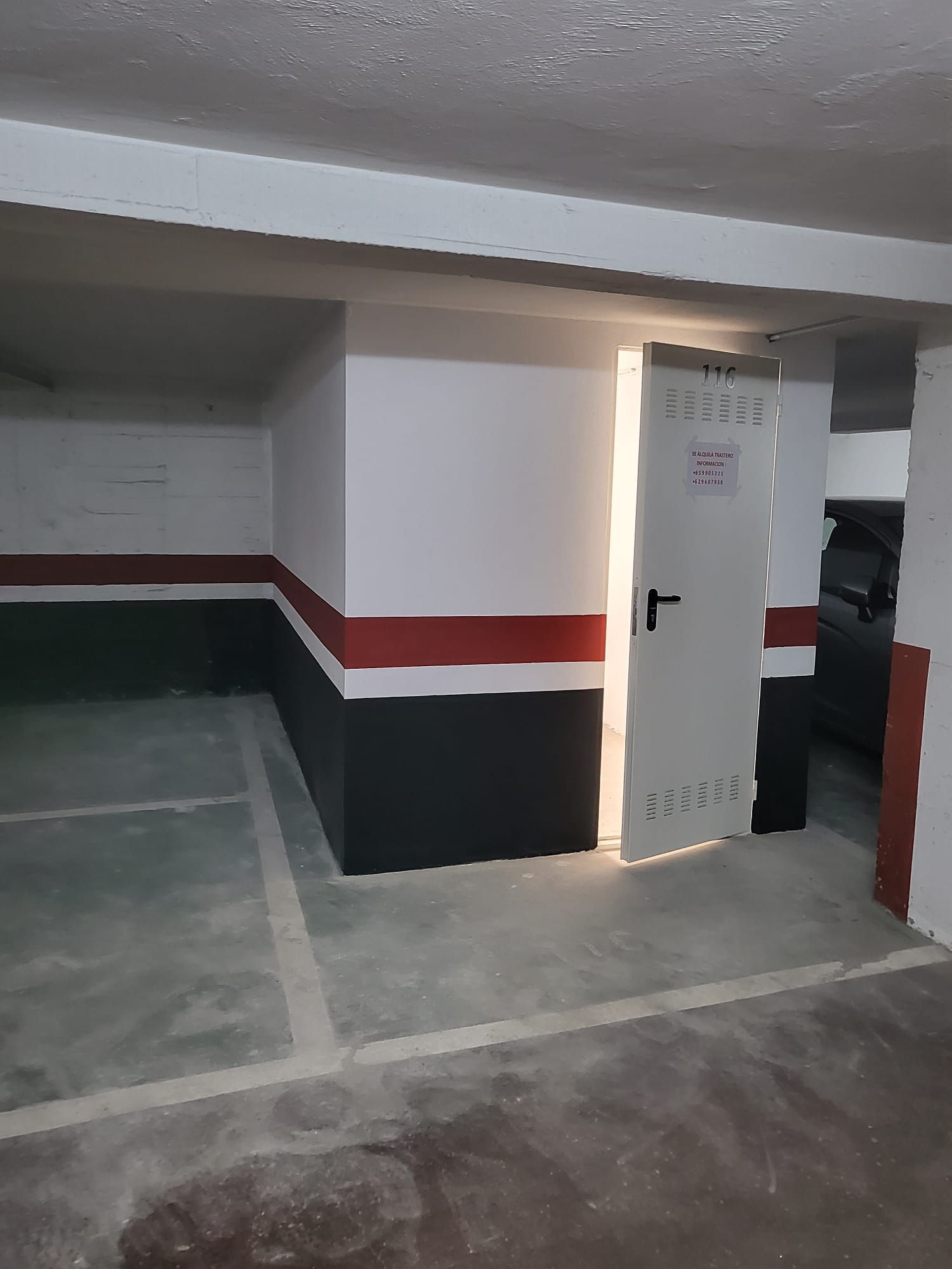 Box room to rent in Rúa Cerca, Los Castros - Castrillón