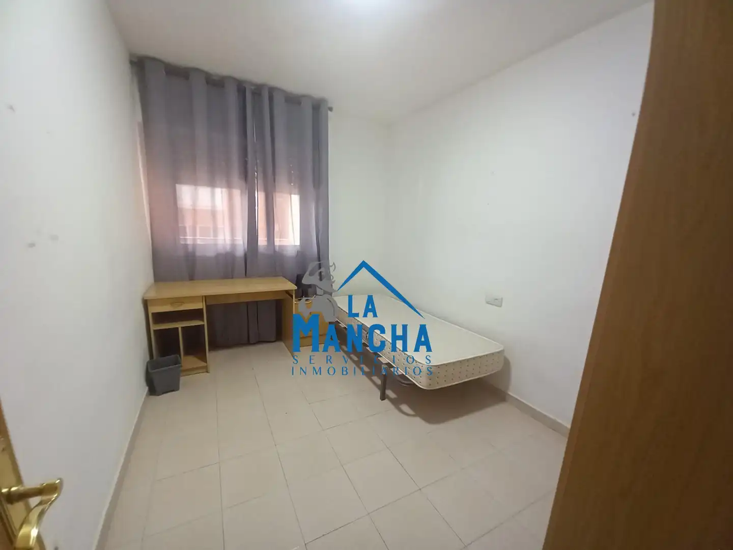 Appartamento con balcone in vendita a Hospital, imagen 26