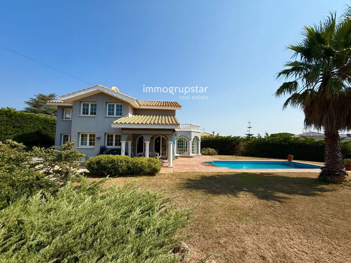 Vista exterior de Casa o chalet en venta en Calonge i Sant Antoni con Calefacción, Terraza y Piscina